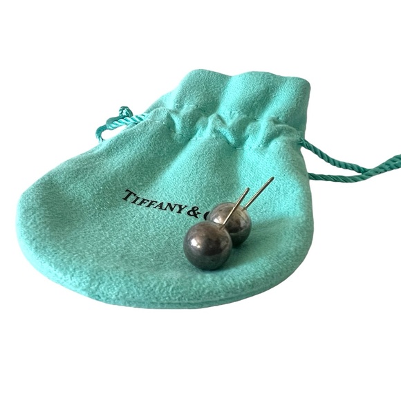 Tiffany & Co • Sterling Silver Classic HardWear Round Stud Earrings Patina 5gram - Picture 8 of 12